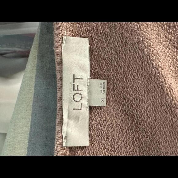 LOFT mauve cotton lace overlay fleece top Size XL - Picture 5 of 5